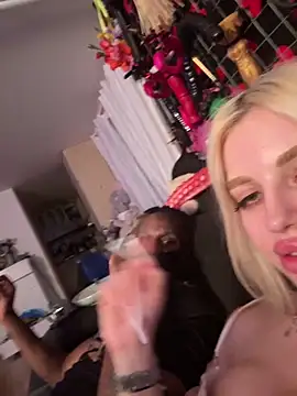 Steffi_Snowbunny Webcam-Show