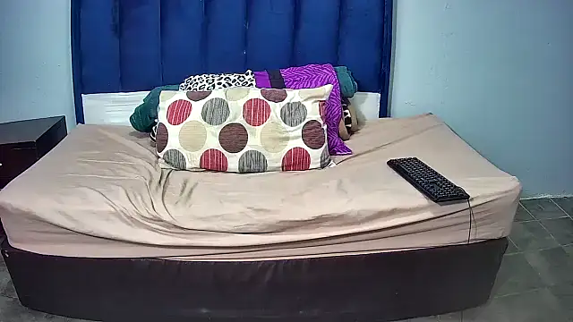 Živý XXX chat Exotic_FreakyQueen