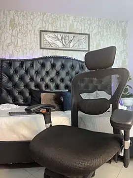 Lander_Cruz: απευθείας συνομιλία ΧΧΧ