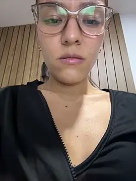 TaylorrHill 现场XXX聊天