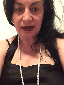 Lizzaa80 Show in webcam