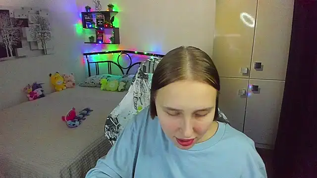 Chat +18 de CrazyBitchInLace ao vivo