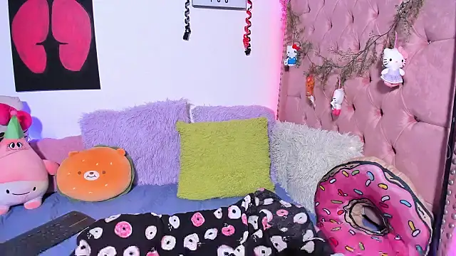 Онлайн чат XXX LillyCandy