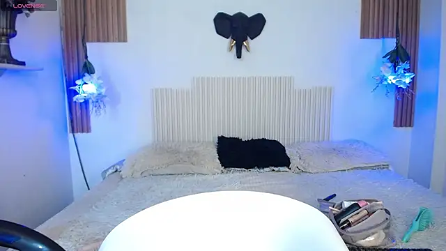 _poison_sweet's Live XXX Chat