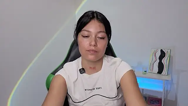 Qadeshoficial Chat XXX in diretta