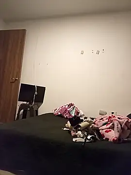 Fernandar2025's Live XXX Chat