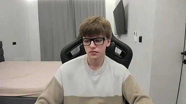 Webkamerová show bonekoambalabu