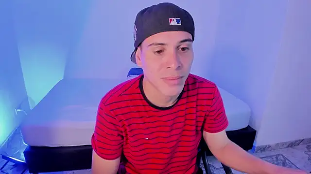 Show de Axel__fierro na webcam