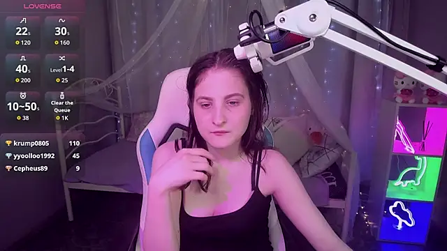 دردشة KiraDuvall الجنسية المباشرة