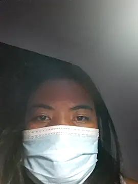 Artinah22's Live XXX Chat