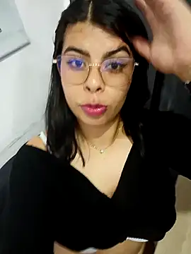 Czat XXX na żywo – SOFIA-11_