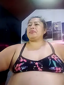 Keyla01_のライブXXXチャット