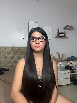 XXX chat uživo modela JassmineLove