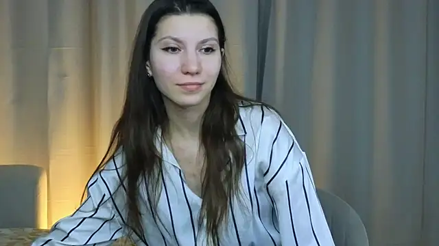 KareenKendra – webcam-show