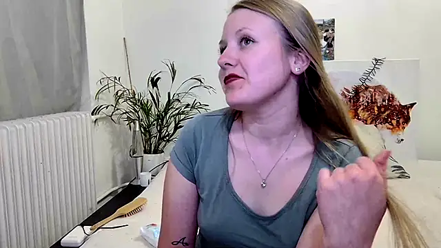 MileyGreyxのウェブカメラショー