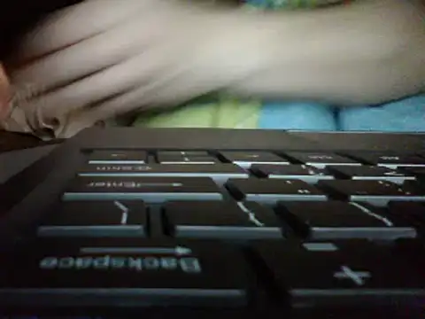 XXX chat uživo modela FROL83