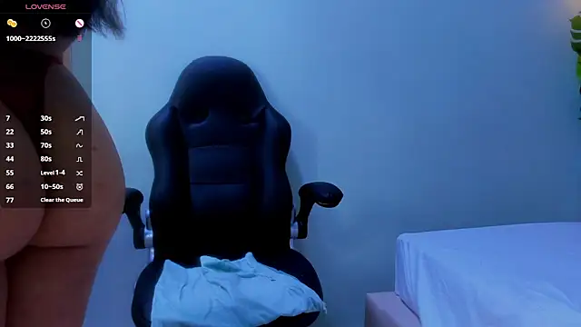 Chat XXX en directo de lalytulu99