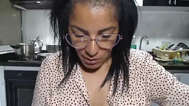 kateleyagrey: вебкам-шоу