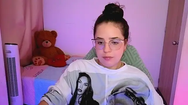 Chat +18 de _alicia_z ao vivo