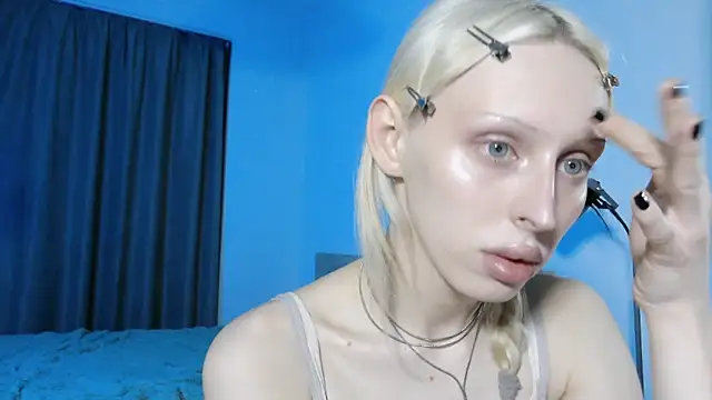 Sora100000 Webcam show