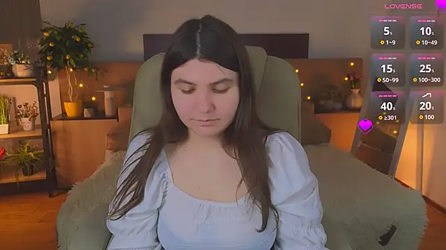 دردشة Viola__Shy الجنسية المباشرة