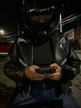 Chatroom XXX en direct de Scarlet_auraa