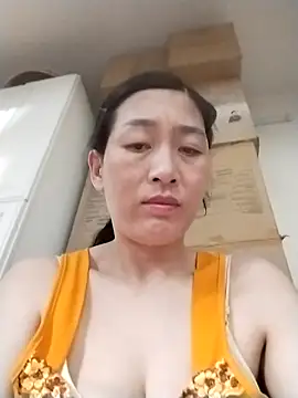 lris-Beauty77 Show Webcam