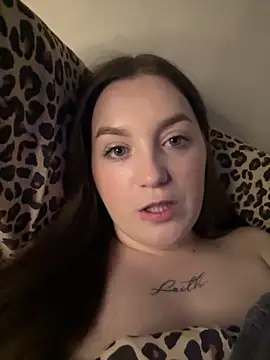 kisaaaaaa Show in webcam