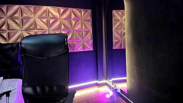 Онлайн чат XXX Laurenhillcute14