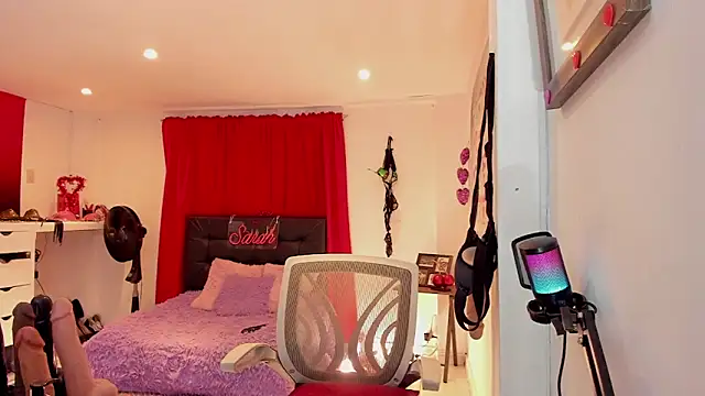 XXX chat uživo modela Sarah_teiku