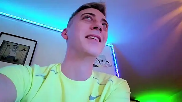 1Hugo1 现场XXX聊天