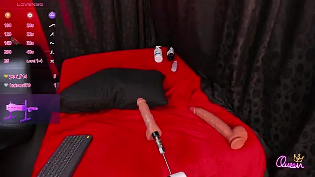 Show modela Almaazz na web-kameri