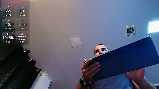 lorenzo_walker_1 Show Webcam