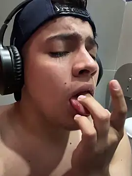 oliver_Ferrer's Webcam Show