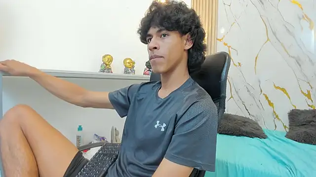 Chat XXX ao vivo de Zayn_Fox32