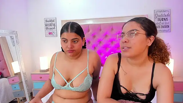 AllisonAdams_ লাইভ XXX চ্যাট