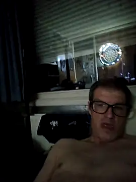 Show modela kristof_keyser na web-kameri