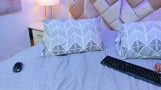 CandyLips_4 라이브 XXX 채팅