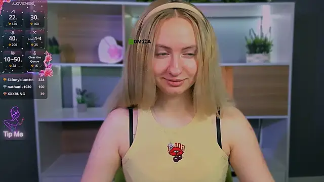 mila_glow1's Live XXX Chat