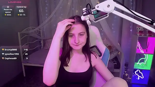 KiraDuvall's Live XXX Chat