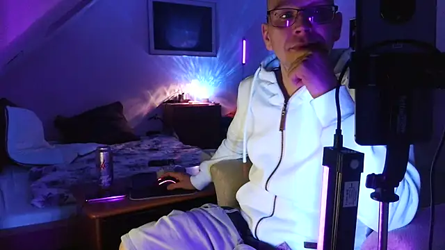 hardcapn Webbikameraesitys