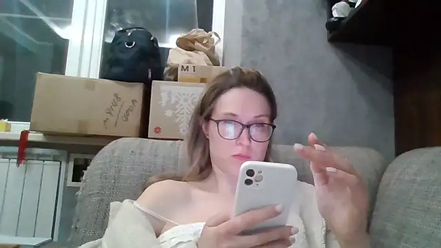 Jugira live XXX chat