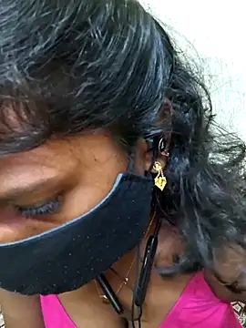 Honey_rosetamil – Kamerová šou