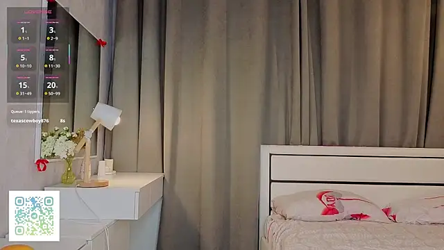 DaynaMacha Live XXX-chat