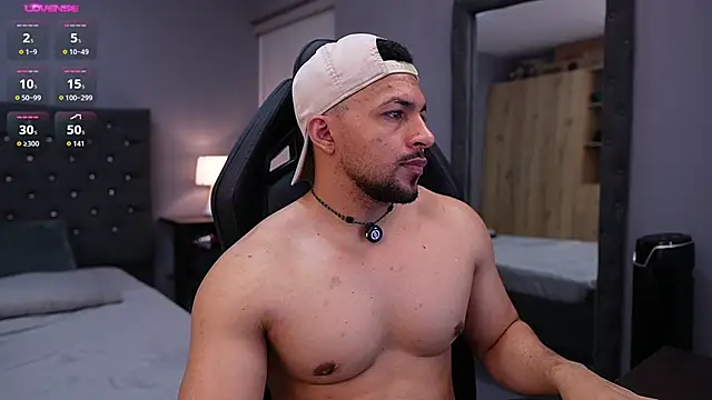 LoganMartinX 现场XXX聊天