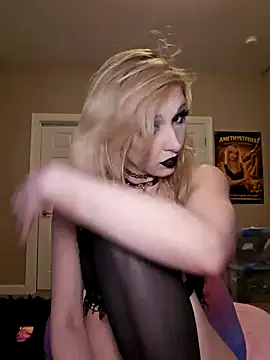 AmethystFoxx: онлайн-секс-чат