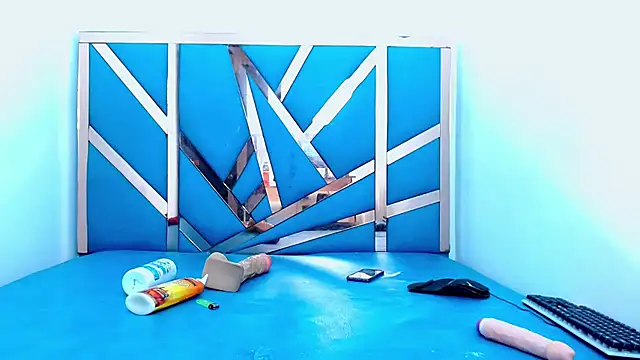 shantal_dirty_ts 网络视讯表演