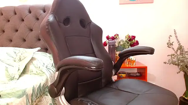 Valentina-FerrerのライブXXXチャット