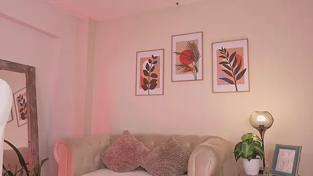 DahianaWalcott's Live XXX Chat