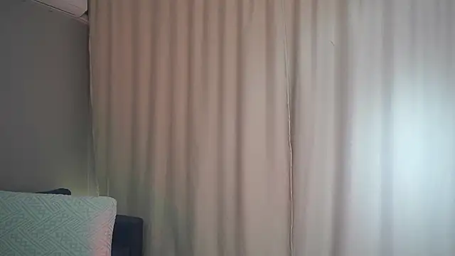 Leyla_crsh Chat XXX in diretta